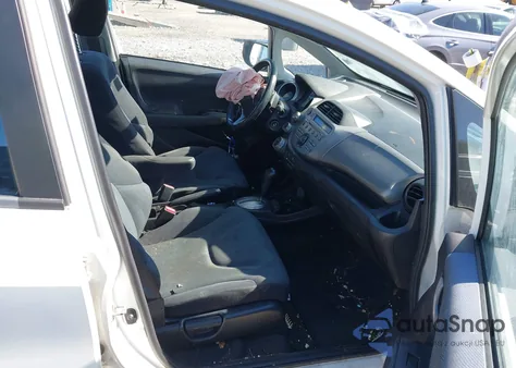 2011 Honda Fit Sport из США, поврежденный, VIN JHMGE8H56BC016704